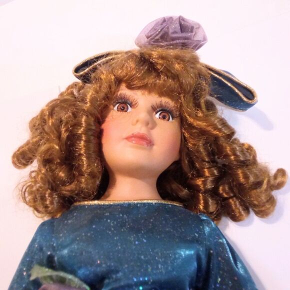 Collectors Choice by Dan Dee Porcelain Doll 17 Inch * - Picture 2 of 7